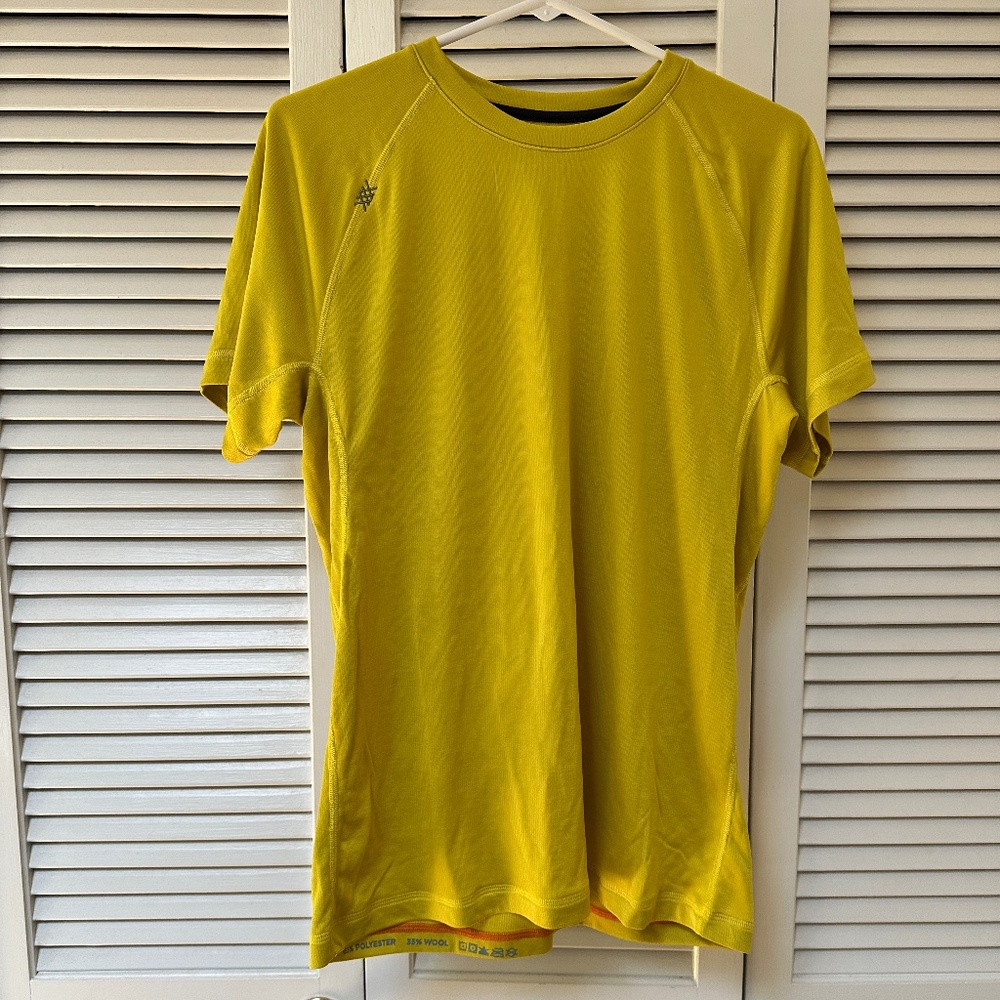 RHONE Mondo Wool Short Sleeve Tee